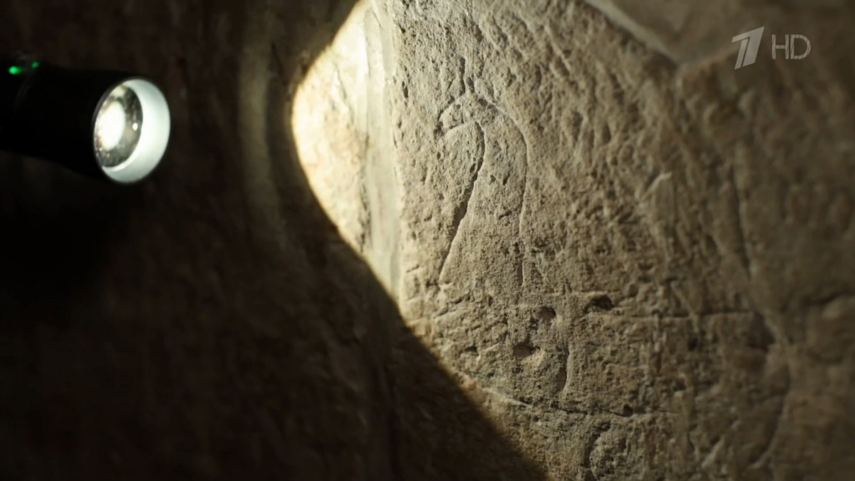 Мы привыкли, что жители 33-го региона становятся участниками популярных телевизионных проектов. На этот раз главным героем тревел-шоу на Первом канале стал сам областной центр. Во Владимире отметилась съемочная группа программы «Поехали!». Рассказываем, где побывали и что посмотрели.