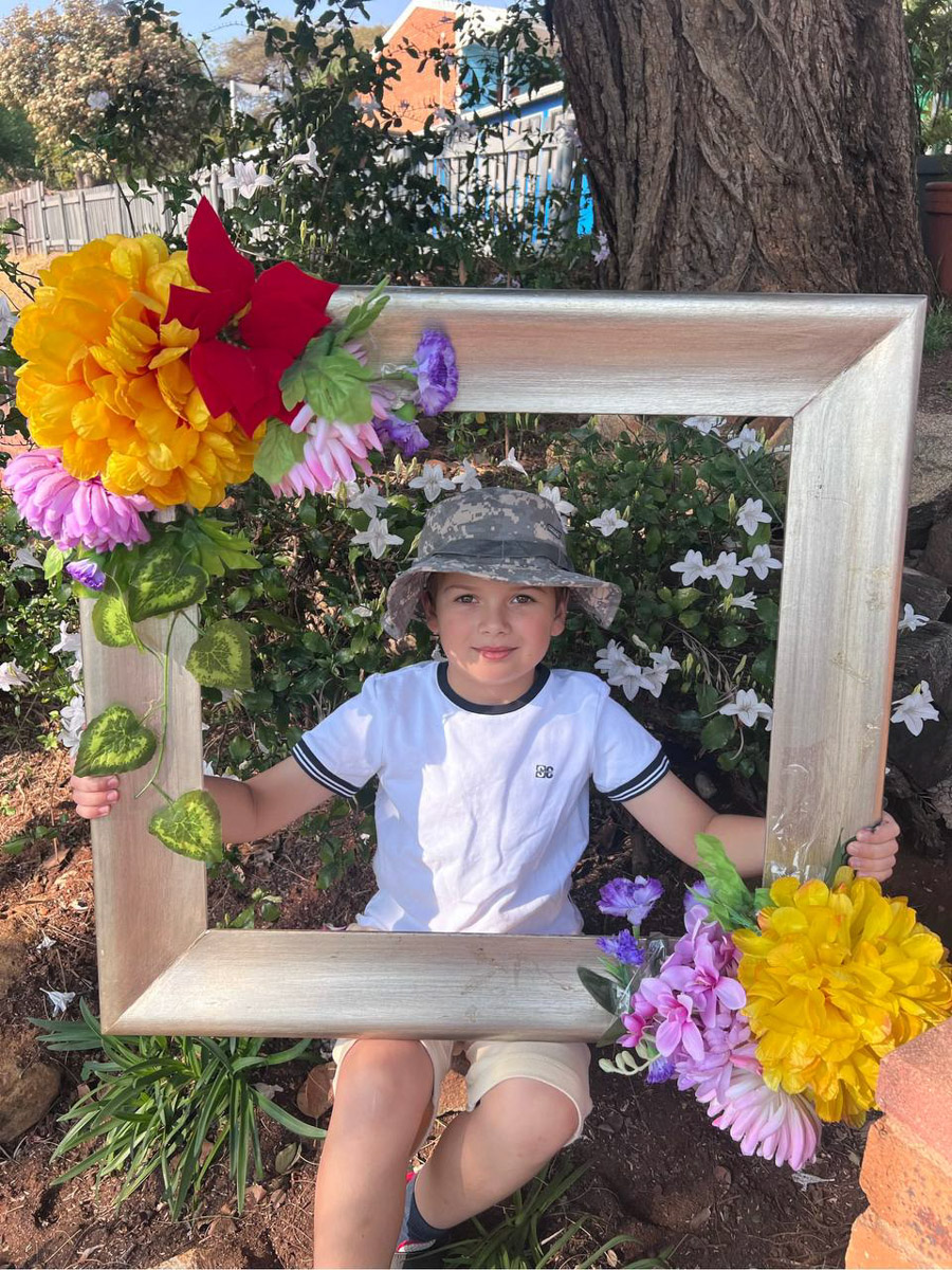 Вы знаете, сколько стоит ведение беременности и роды в Южно-Африканской Республике, если нет медицинской страховки? Отвечаем: примерно 400 тысяч рублей. Такую сумму пришлось потратить жительнице Владимира Юлии Назаровой, которая вслед за мужем переехала в ЮАР и стала там мамой во второй раз.