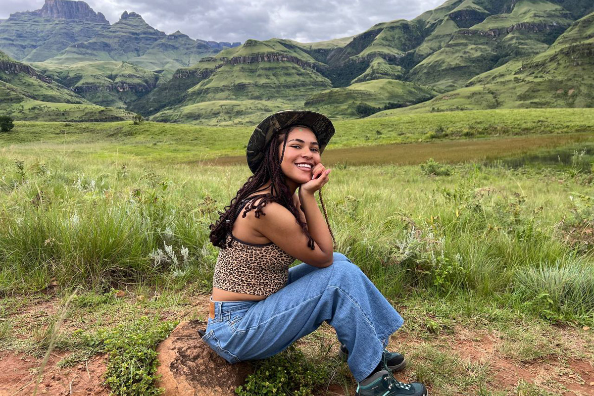 Вы знаете, сколько стоит ведение беременности и роды в Южно-Африканской Республике, если нет медицинской страховки? Отвечаем: примерно 400 тысяч рублей. Такую сумму пришлось потратить жительнице Владимира Юлии Назаровой, которая вслед за мужем переехала в ЮАР и стала там мамой во второй раз.