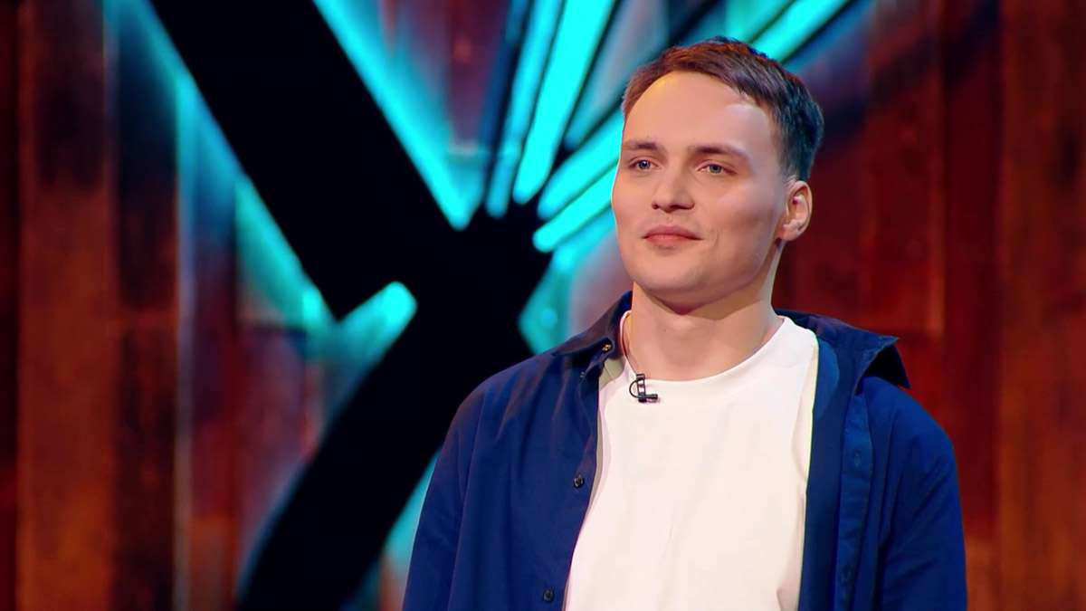 «Ученик ученика Гордона Рамзи» — так уважительно прозвали Агзамов и Ивлев владимирского повара Демьяна Белова, который остановился в одном шаге от полноценного триумфа в «Битве шефов». Впрочем, в этом выпуске не оказалось вообще ни одного победителя... И все из-за болоньезе!