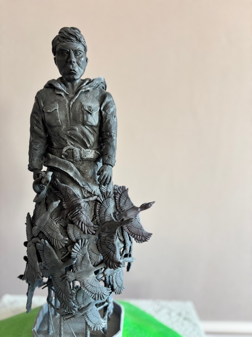 Кондитеры из Владимирской области вновь бросили вызов гравитации. На международном чемпионате в Москве три мастерицы представили сладкие композиции, которые впору назвать инженерными объектами. Сложно поверить, что каждая конструкция съедобна! О создании шедевров «Ключ-Медиа» рассказали их авторы.