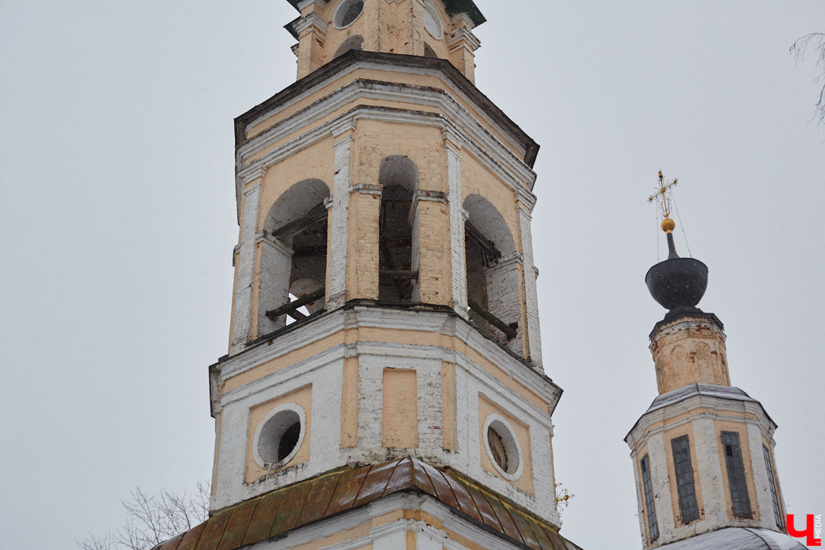Владимирский планетарий готовится к переезду. Ремонт в новом здании уже стартовал, на его проведение выделено 50 миллионов рублей. Как только работы завершатся, космическая экспозиция покинет стены Николо-Кремлевской церкви, в которых располагалась с 1962 года. По новому адресу посетителей будут ждать огромный купол над головой и проекция звездного неба под ногами. Что еще? Рассказываем в деталях!