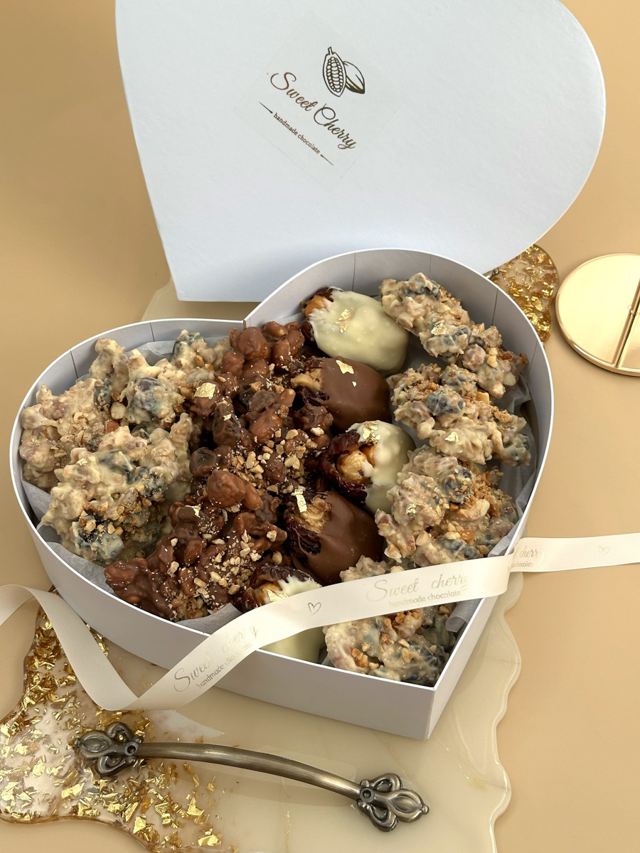 В чем магия шоколада, который не купишь в массмаркете? Татьяна Кандакова о «вкусном» бизнесе, борьбе со страхами и монетизации качественного образования.