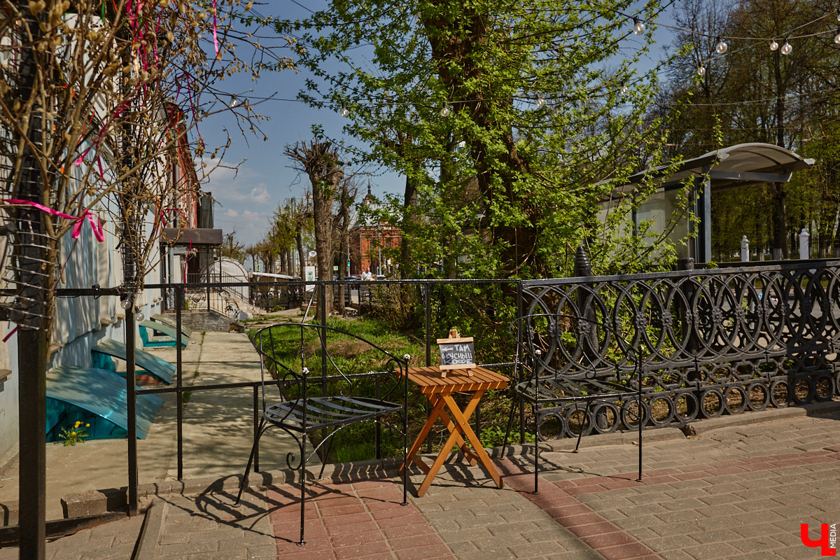 Гастрономическая жизнь Владимира кипит. Но кроме как за громкими открытиями, «Ключ-Медиа» следит и за другими изменениями. Например, недавно на продажу было выставлено три городских заведения, и как минимум одно из них закроет свои двери, если не найдет нового владельца. Рассказываем, о каких точках речь.