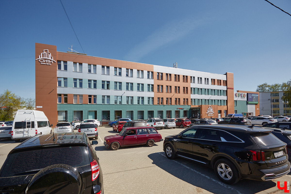 Гастрономическая жизнь Владимира кипит. Но кроме как за громкими открытиями, «Ключ-Медиа» следит и за другими изменениями. Например, недавно на продажу было выставлено три городских заведения, и как минимум одно из них закроет свои двери, если не найдет нового владельца. Рассказываем, о каких точках речь.