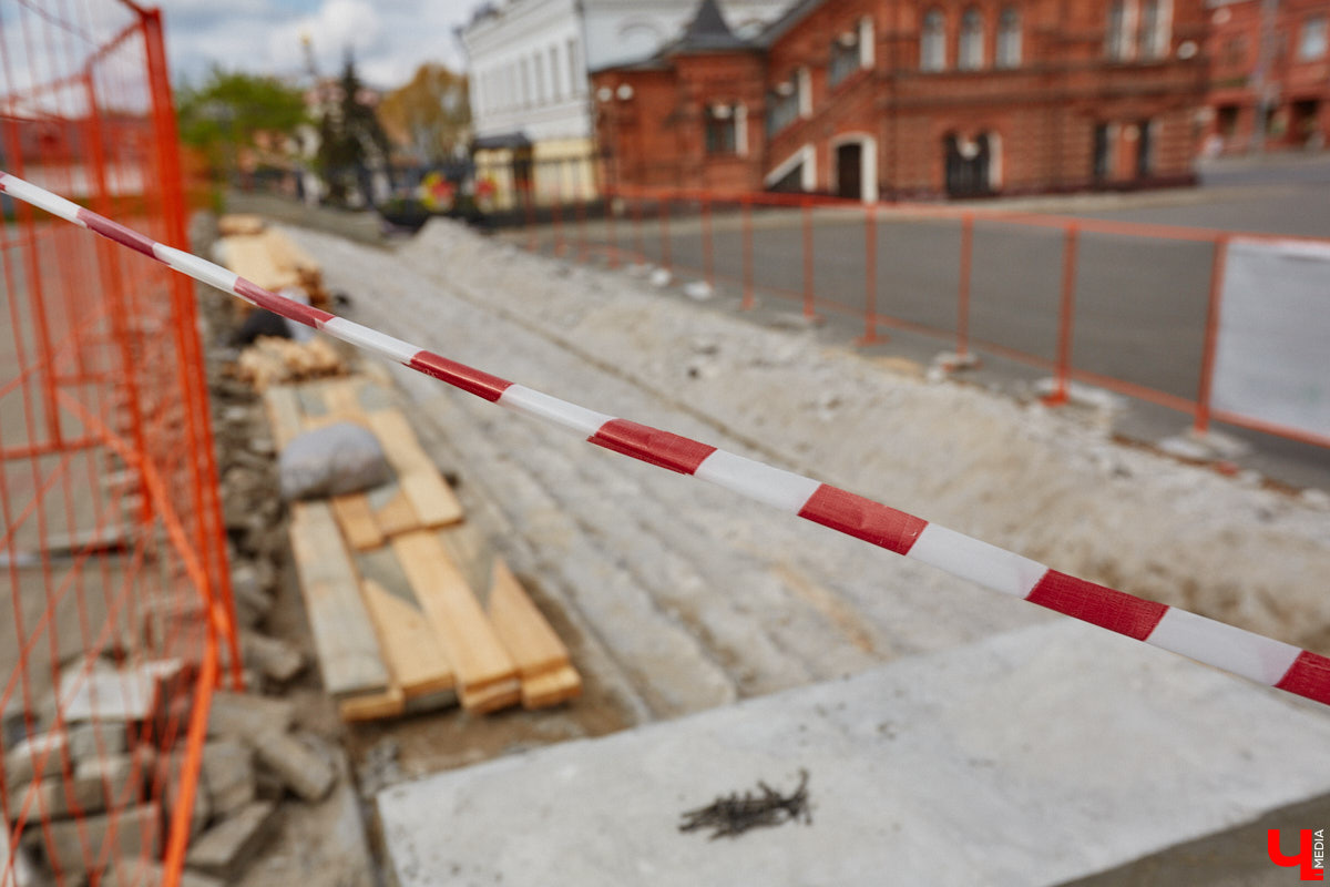Историческое ядро Владимира — место, которое туристы видят в первую очередь. Да и жителям его благоустройство не менее важно! За время майских праздников в инфраструктуре центра столицы 33-го региона произошли некоторые перемены. Какие? Рассказываем обо всем по порядку.