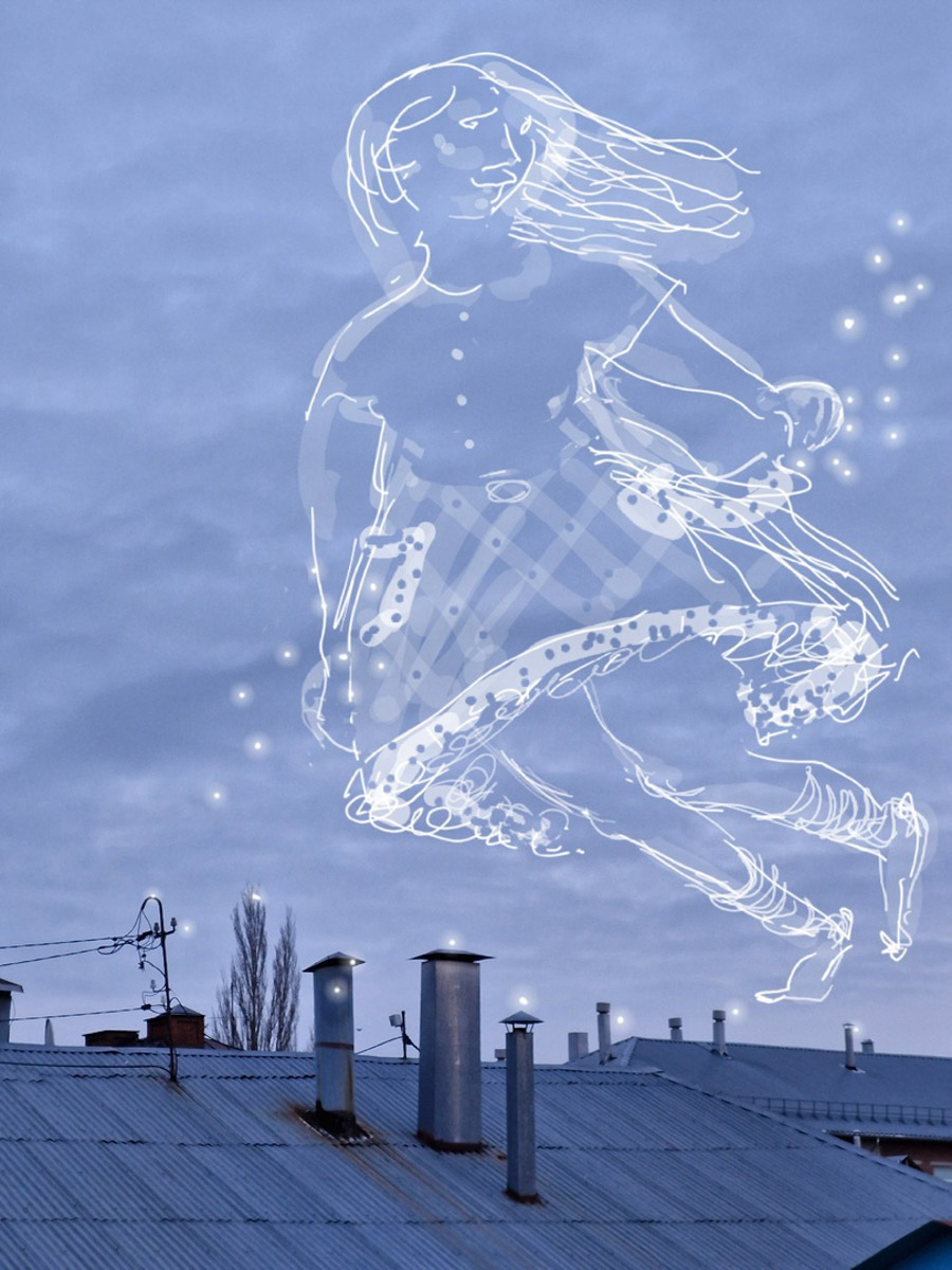 У владимирского реставратора Татьяны Рычковой необычное хобби: она оживляет фотографии. Однажды художница открыла для себя искусство в смартфоне, и теперь в специальном редакторе делает зарисовки прямо на снимках, населяя владимирские локации и объекты разными героями, образами, фигурами.