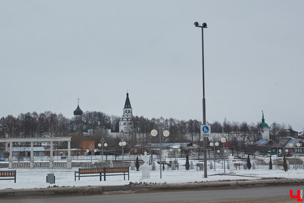 Вы уже составили программу развлечений на лето? Если нет, сохраняйте нашу статью, чтобы не пропустить самые яркие фестивали. А их в этом сезоне ожидается много. Перечислить все не беремся, расскажем про самые масштабные: от музыкальных экспедиций до рыцарских турниров.