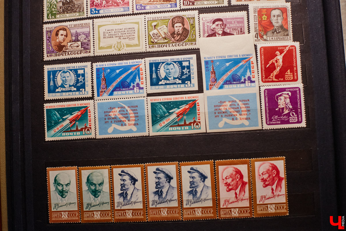 Владимирский филателист Александр Корнилов собирает не только марки, но и конверты, открытки и письма. Есть в его коллекции и специальные знаки почтовой оплаты, выпущенные в разные годы. Однако уникальность собрания заключается в карточках с региональной тематикой. В них отражены имена, события и значимые места, связанные с Владимирской областью. «Ключ-Медиа» внимательно изучил все самое интересное.