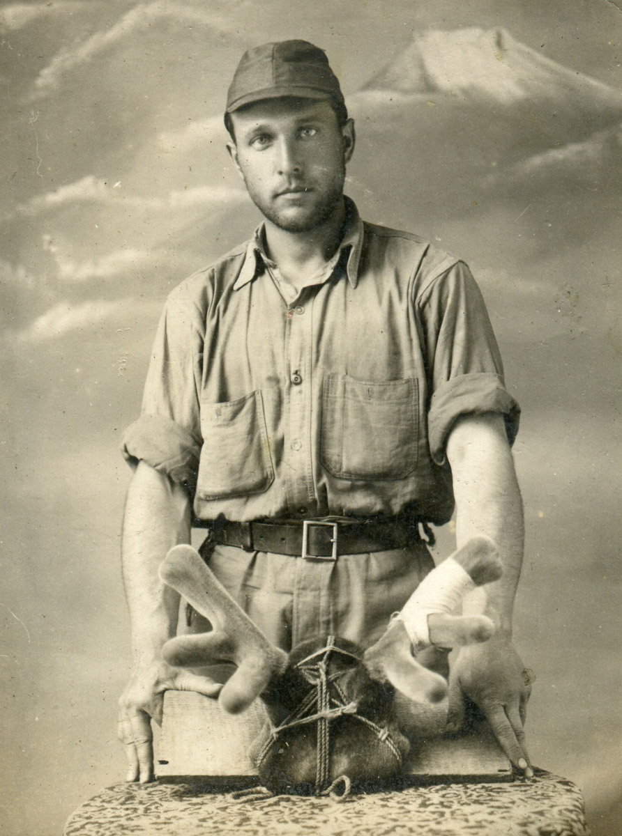 А вы знали, что Никита Михалков снял документальный фильм о семье владимирского писателя Валерия Янковского и о нем лично? В 2009 году премьера состоялась на телеканале «Россия». Жизнь этого удивительного человека похожа на приключенческий роман: пережил потерю родины, переезд в Корею и годы в ГУЛАГе... Какими же судьбами он попал в столицу 33-го региона?