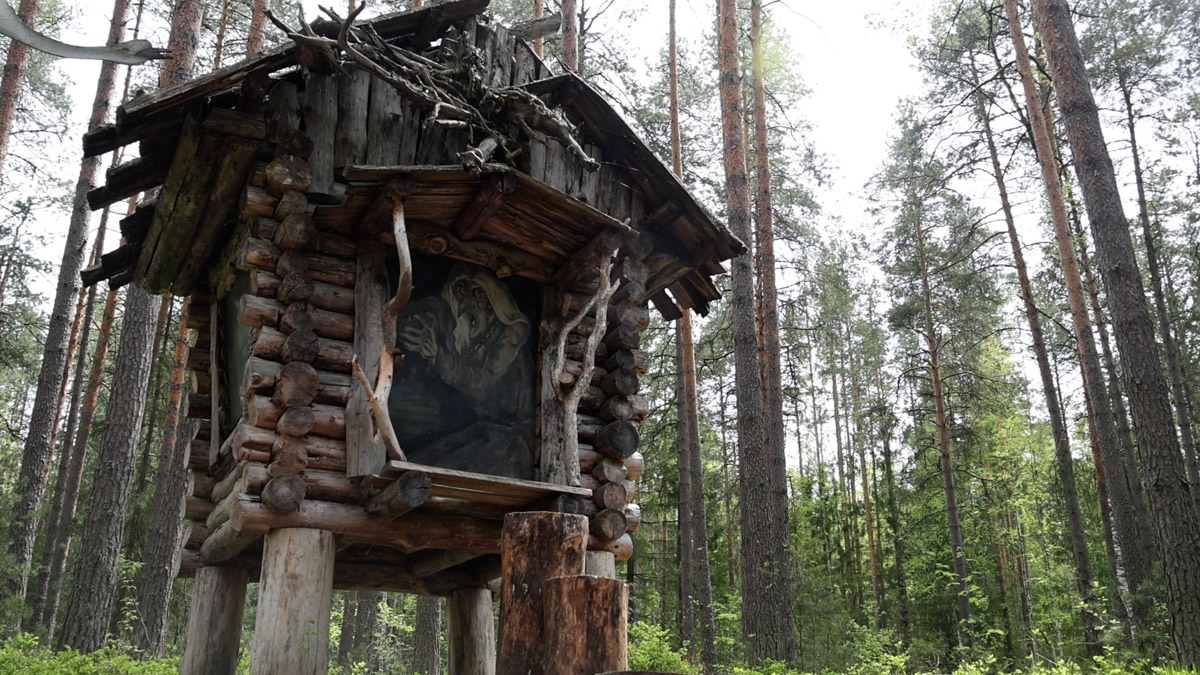 Куда отправиться на длительную летнюю прогулку, не покидая пределы 33-го региона? Готовы поделиться идеями. Если вам по душе уединение и тишина, предлагаем отметить на карте сразу две точки, куда непременно стоит отправиться, чтобы вдоволь насладиться свежим воздухом, щебетанием птиц и зеленью, столь отрадной для глаз. Речь о пеших экологических тропах.