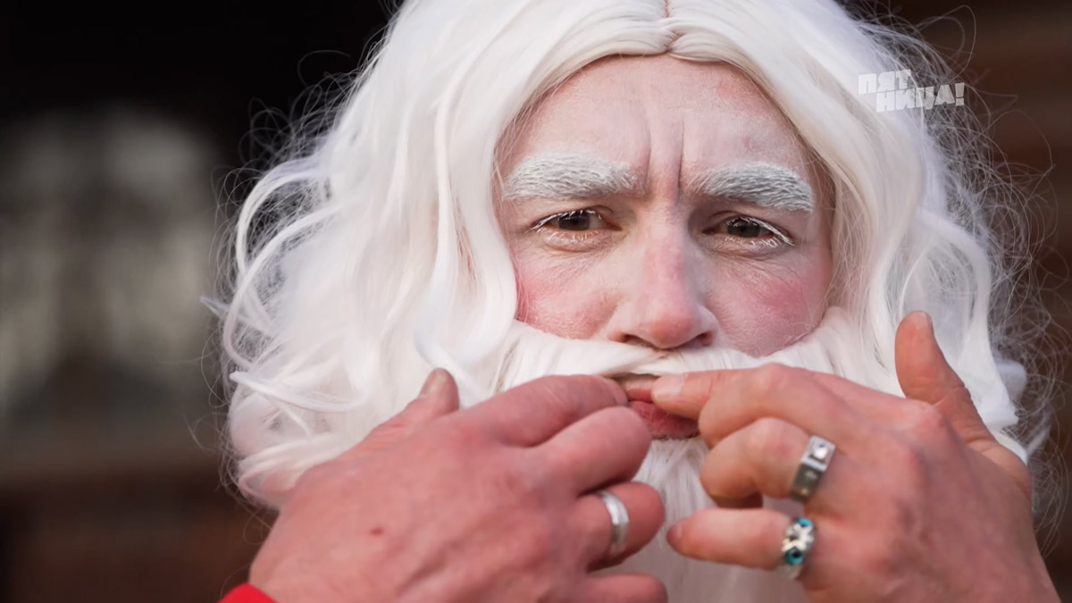 На прошлой неделе владимирские зрители реалити-шоу «Четыре свадьбы» от телеканала «Пятница» затаив дыхание следили за напряженной борьбой четырех семейных пар. Еще бы! В числе претендентов на главный приз — романтическое путешествие — оказались Елена и Доброслав Белояровы из столицы 33-го региона, представшие на торжестве в образах сказочных персонажей.