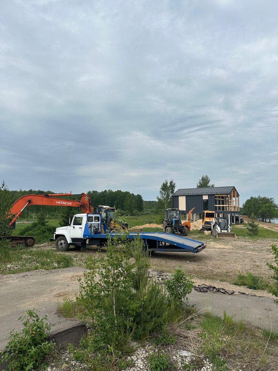 В июне всего в получасе езды от Владимира откроется новый обустроенный пляж. И он обещает стать одним из самых востребованных у любителей отдыха у воды. Чем удивит береговая линия озера Запольское в Камешковском районе и предусмотрен ли свободный доступ на территорию? Обсудили с руководителем проекта благоустройства.