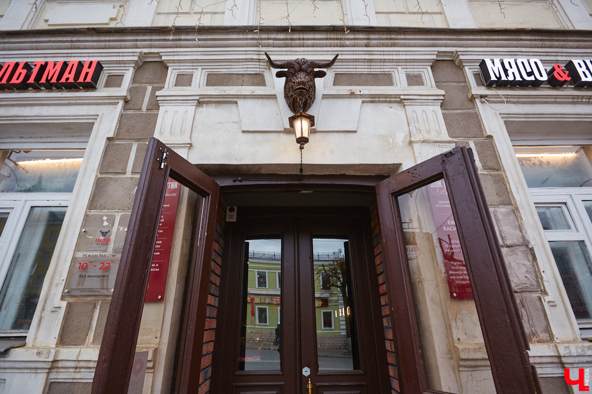 Бывает неприятно наткнуться на запертую дверь любимого заведения. Закрыто оно навсегда или это временная мера, не всегда бывает ясно. «Ключ-Медиа» разобрался, почему еще три локации в центре города и две в микрорайоне Доброе перестали принимать посетителей.