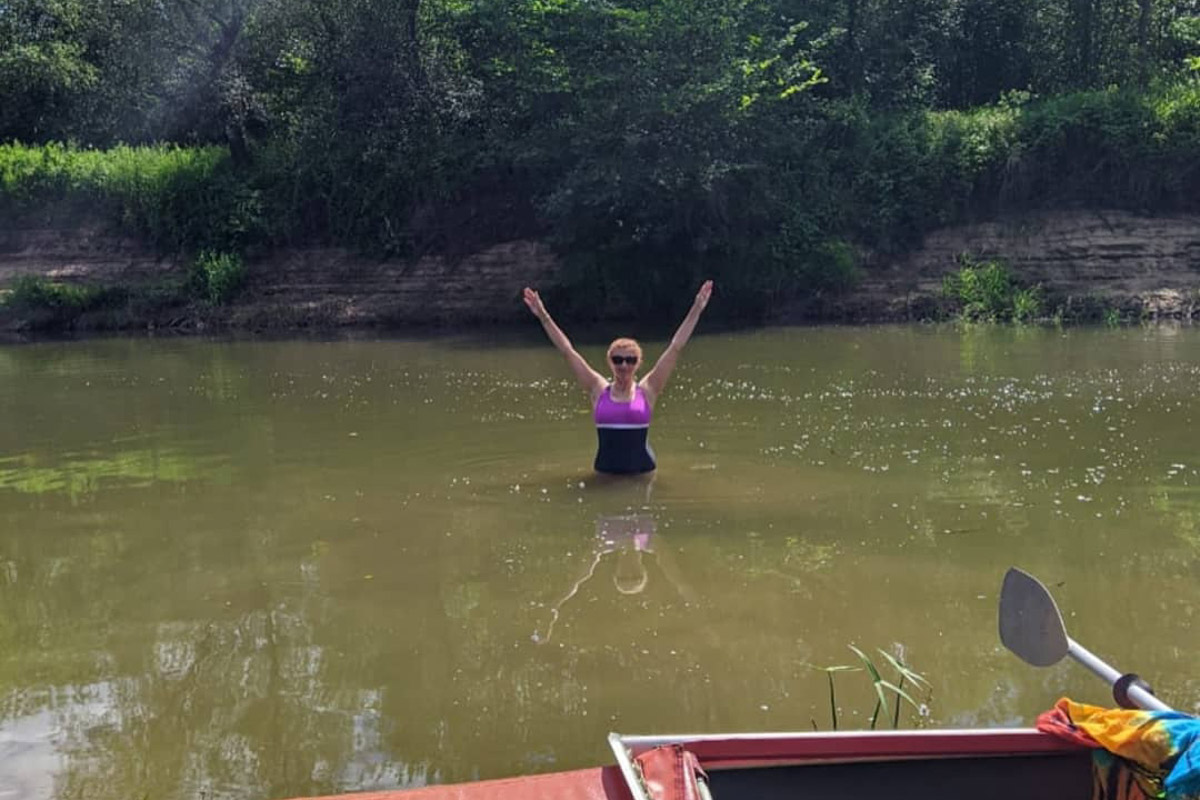 Лето   — идеальное время для путешествий по   воде. Но   куда отправиться, дабы испытать в   деле сапы, рафты и   байдарки? Вариантов немало, однако мы   собрали для вас семь самых живописных и   интересных маршрутов по   водоемам Владимирской области. А   главное, все они подходят как новичкам, так и   опытным туристам.