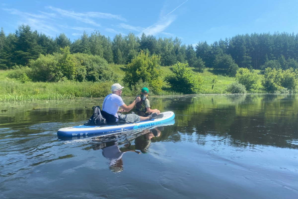 Лето   — идеальное время для путешествий по   воде. Но   куда отправиться, дабы испытать в   деле сапы, рафты и   байдарки? Вариантов немало, однако мы   собрали для вас семь самых живописных и   интересных маршрутов по   водоемам Владимирской области. А   главное, все они подходят как новичкам, так и   опытным туристам.