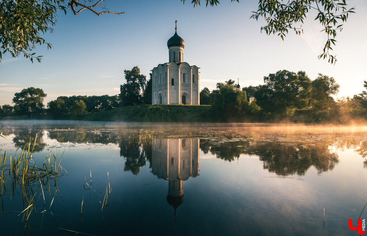 Лето   — идеальное время для путешествий по   воде. Но   куда отправиться, дабы испытать в   деле сапы, рафты и   байдарки? Вариантов немало, однако мы   собрали для вас семь самых живописных и   интересных маршрутов по   водоемам Владимирской области. А   главное, все они подходят как новичкам, так и   опытным туристам.