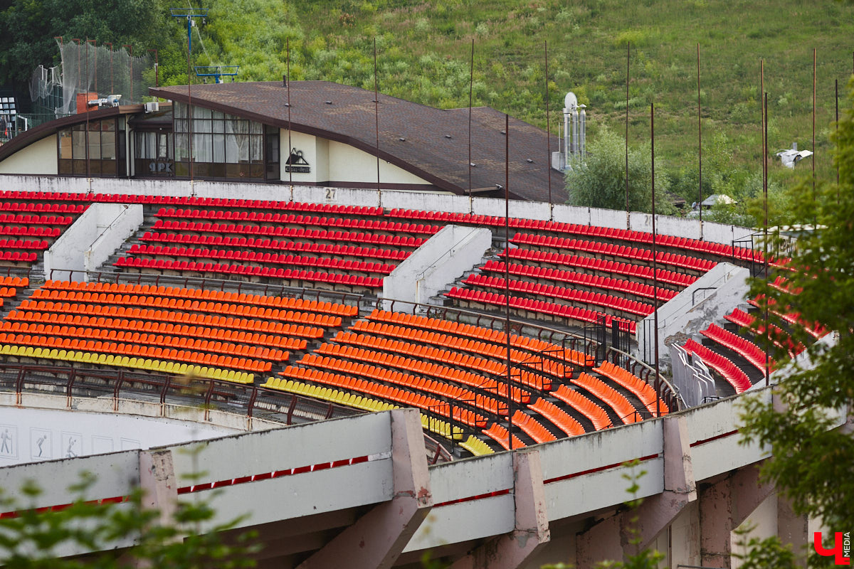Владимир заметно преобразился за последние годы. Впрочем, ряд инициатив пока не удается завершить вовремя, а некоторые и вовсе впору занести в раздел фантастики. Предлагаем вспомнить масштабные проекты, которые в контексте развития города звучат несколько утопически.