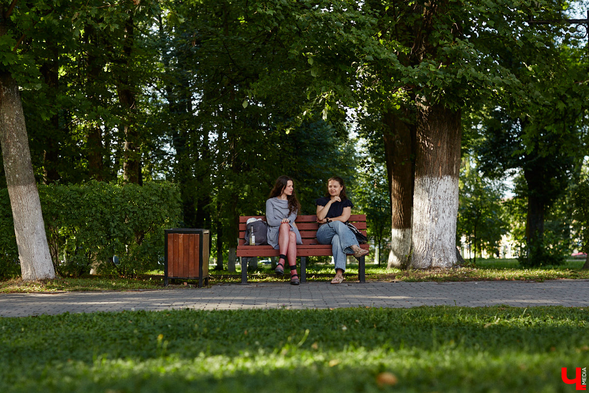 Нижний Новгород похорошел. Это отмечают и владимирцы, массово отдыхающие в живописном крае с легендарными закатами. А что думают жители столицы Поволжья о нашем городе? Своим видением поделилась урбанистка Ира Маслова, заскочившая в региональный центр по пути в Москву.