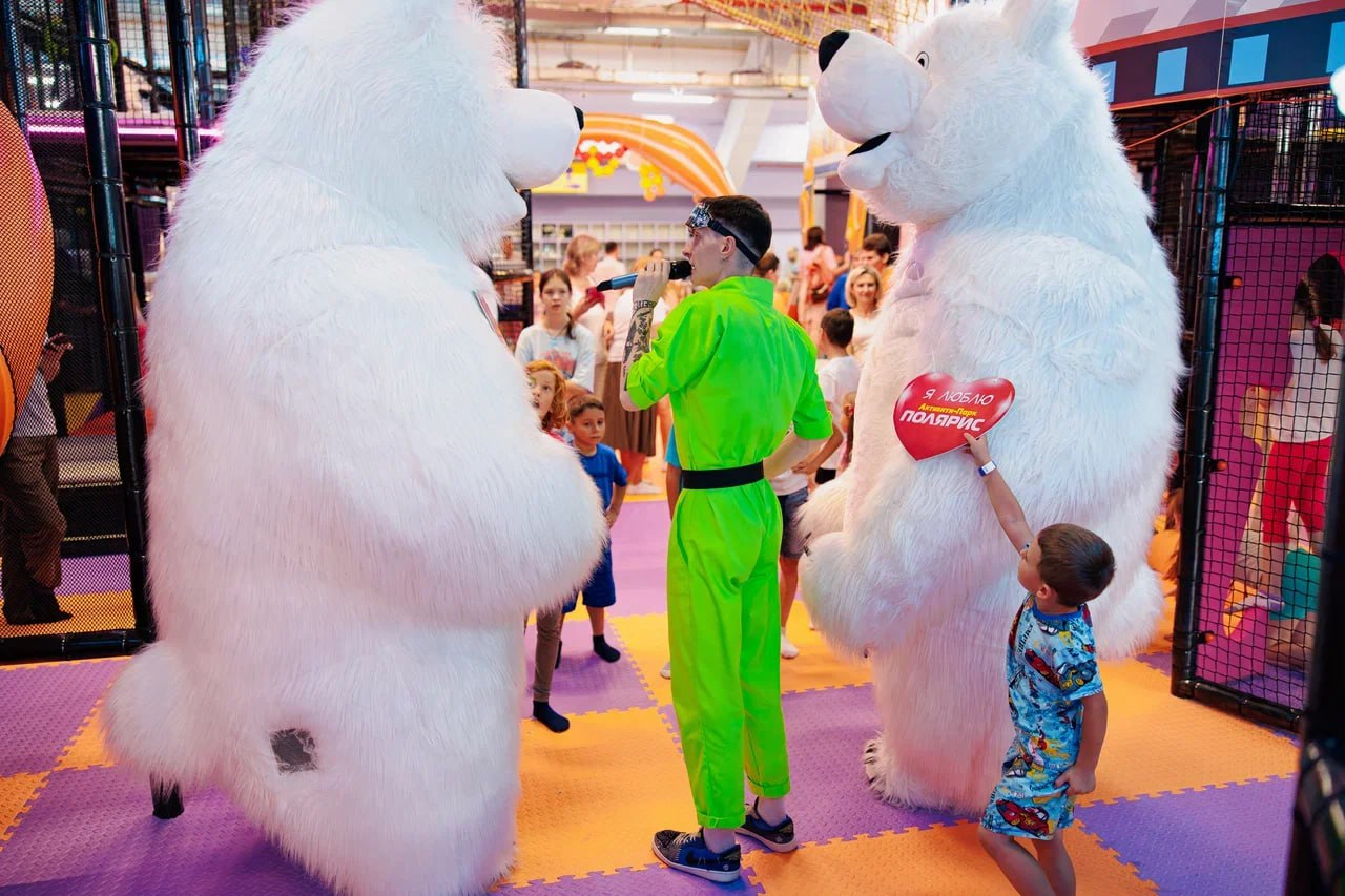 Сотрудники «Поляриса» уверены: если ребенок хорошо отдохнет, учеба пойдет как по маслу. А мы добавим: отдыхать там действительно весело и безопасно! Ловите план мероприятия от Активити-парка, где 1 Сентября ждут в гости детей и их родителей!