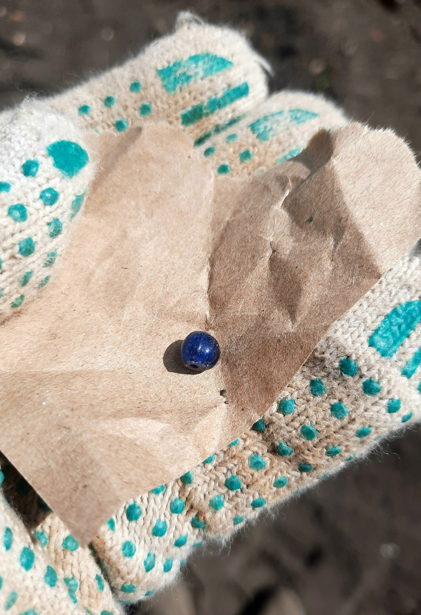 Во Владимирской области есть возможность копнуть в прошлое, причем в прямом смысле этого слова. Земля хранит массу ценных предметов, позволяющих порой по-новому взглянуть на быт, культуру и традиции предков. Этот год оказался богат на археологические находки. Рассказываем, что же удалось обнаружить на глубине за последнее время.