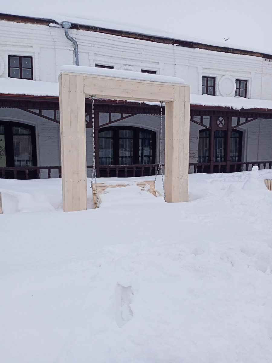 Через два года Юрьев-Польский отпразднует свой юбилей — 875 лет со дня основания. За это время город планируют привести в порядок и сделать более привлекательным для туристов. Намерения достаточно масштабные, но возможно ли реализовать озвученные идеи и на что стоит обратить внимание в первую очередь? Разобраться в этих вопросах изданию «Ключ-Медиа» помог местный журналист Сергей Трубкин.