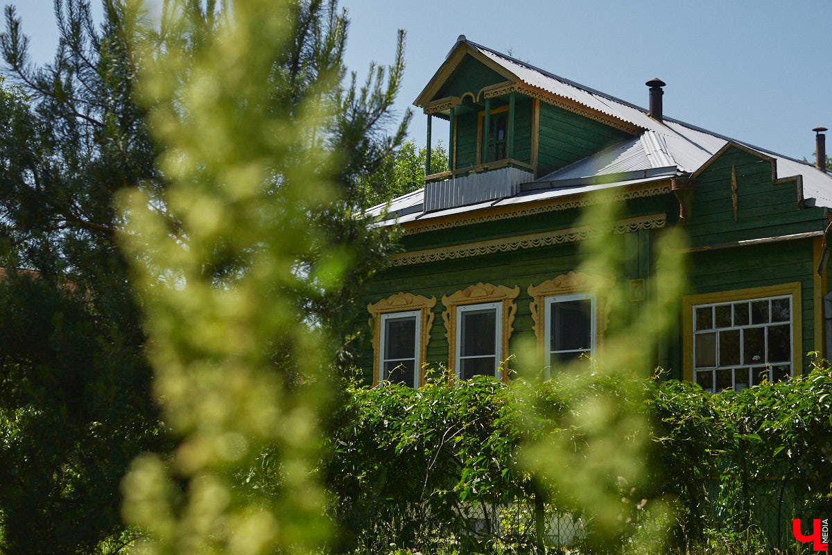 Во Владимирской области подвели итоги 11-го ежегодного конкурса «Самая красивая деревня». Участники с разной численностью населения претендовали на главный приз — 300 тысяч рублей. Кто оказался в лидерах и какие новые номинации присудили населенным пунктам региона на этот раз? Рассказываем!