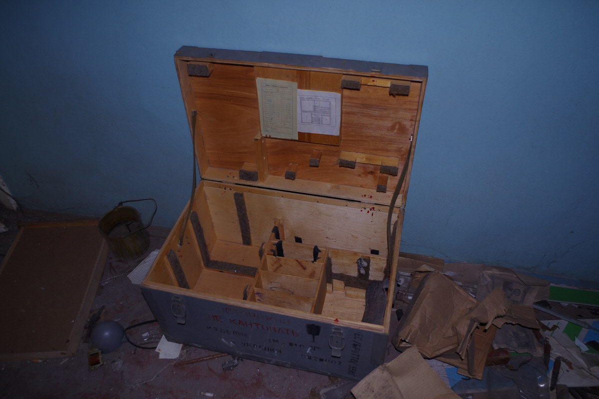 ВТЗ являлся одним из знаковых предприятий региона, а легендарный «Владимирец» был известен во всем мире. Сейчас это дела минувших лет, которые, к счастью, не спешат забывать. Каким был завод (а точнее, то, что от него осталось) пять лет назад, мы вспоминаем, листая кадры из архива местного фотографа Ивана Матвеева.