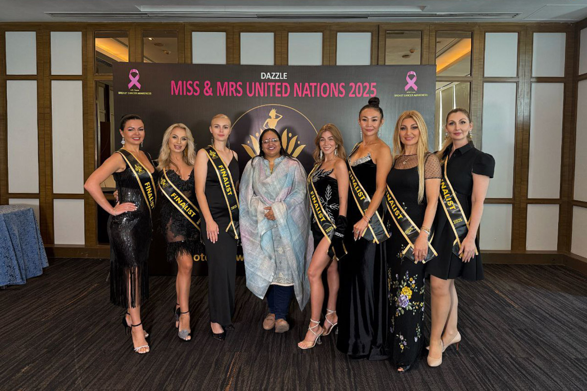 На международном соревновании в Индии Miss & Mrs United Nations на пьедестал взошла суздальская красавица Татьяна Давыдова. На прошлой неделе она добавила титул «Вторая Вице-миссис United Nations — 2025» к своим уже имеющимся «Миссис Владимирская земля Гранд — 2025» и «Достояние России — 2025». Подробнее об участии девушки в состязании и завоеванном месте — в материале «Ключ-Медиа».