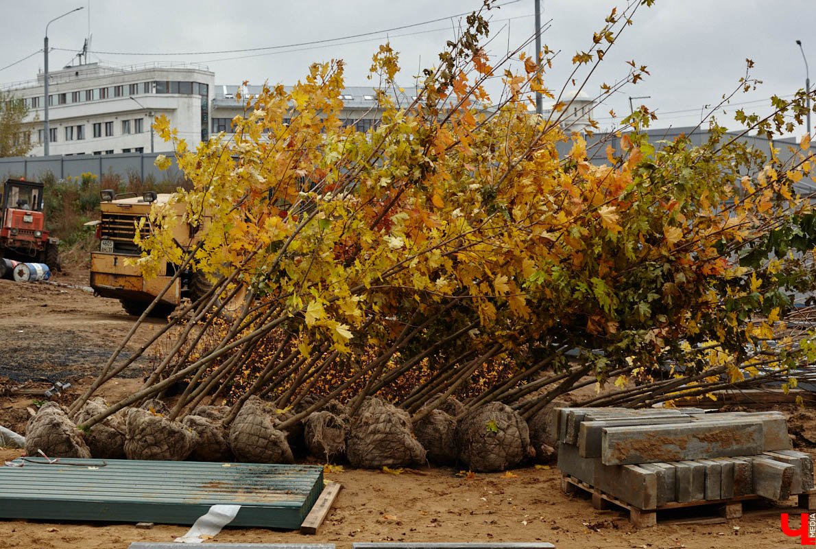Во Владимире завершается первый этап реконструкции аэропорта Семязино. Если всё пройдет успешно, то уже через пару лет город сможет принимать дальнемагистральные воздушные судна: боинги и суперджеты. Также в областном центре предлагают десятикратно увеличить штраф за безбилетный проезд в общественном транспорте. Разбираемся, что из этого следует!