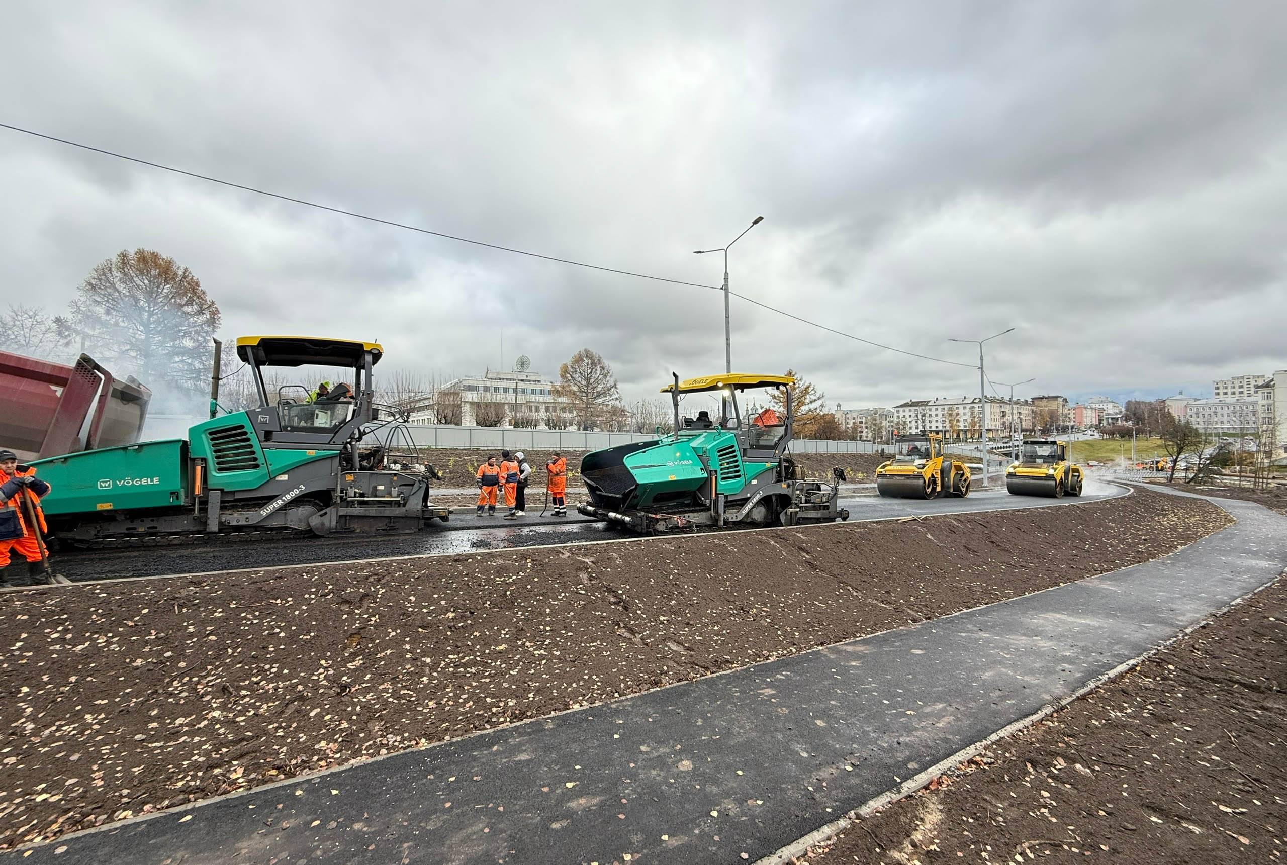 Во Владимире завершается первый этап реконструкции аэропорта Семязино. Если всё пройдет успешно, то уже через пару лет город сможет принимать дальнемагистральные воздушные судна: боинги и суперджеты. Также в областном центре предлагают десятикратно увеличить штраф за безбилетный проезд в общественном транспорте. Разбираемся, что из этого следует!