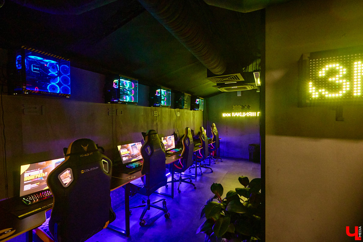 Есть такие точки на карте города, куда едешь за настроением — без планов и спешки, в удовольствие. Для владимирцев одно из таких мест — обновленный комплекс «Руськино» на Суздальском проспекте, где фильмы, еда, гаджеты и даже киберспорт гармонично уживаются под одной крышей. А значит, каждый найдет себе занятие по душе: от дневных семейных посиделок до ночных геймерских баталий.