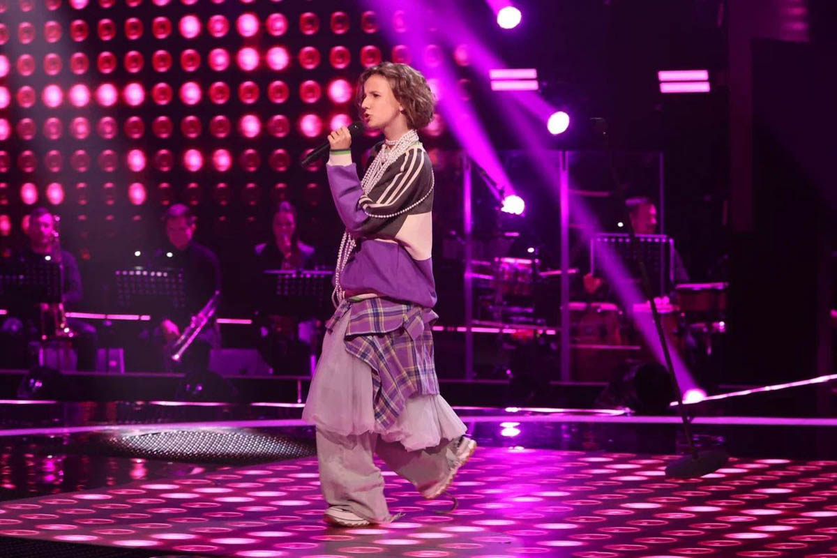 Юные владимирские звезды Милана Крохина и Вероника Тарасова не прошли в финал «Голос. Дети», представляя во время поединков команду Натальи Подольской и Владимира Преснякова. Однако победа девочек в состязаниях троек дала им шанс на реванш в дополнительном этапе. «Ключ-Медиа» поговорил с конкурсантками о том, как они лично оценивают свои выступления и подготовку к ним.