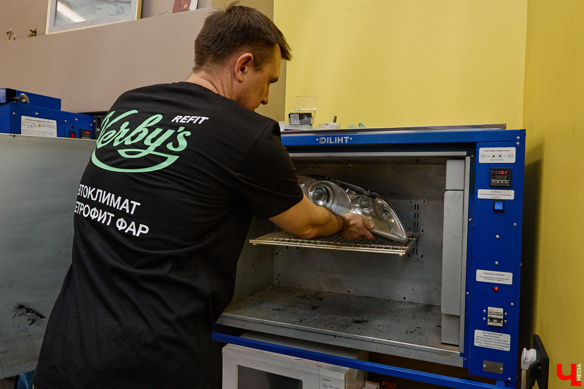 Представьте: вы едете ночью по темной дороге, сигнальный свет едва пробивается сквозь мрак. На парковке замечаете: стекла тусклые, запотевшие, с мелкими трещинами. Но спустя несколько часов тот же автомобиль триумфально возвращается в гараж: его фары сияют ярко, четко, почти ослепительно. Именно тогда понимаешь: в автосервисе Kerby’s Refit умеют творить чудеса!