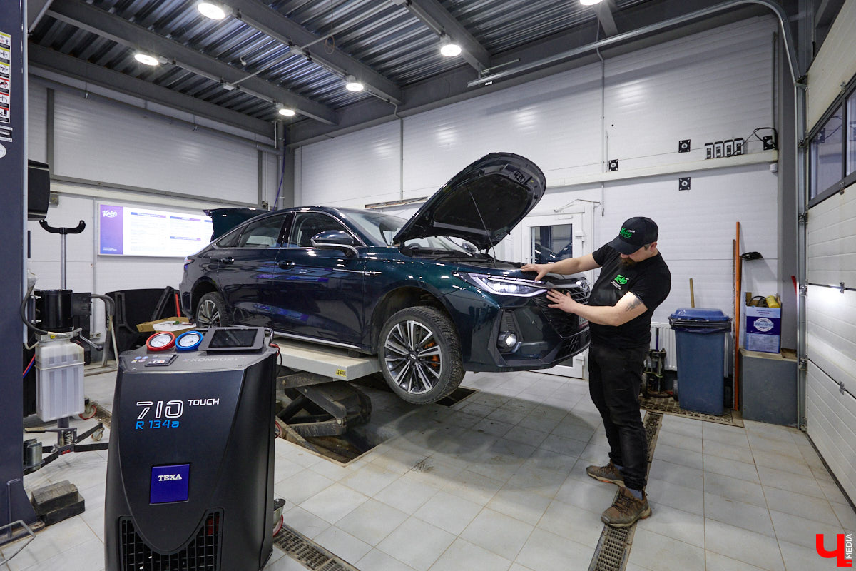 Представьте: вы едете ночью по темной дороге, сигнальный свет едва пробивается сквозь мрак. На парковке замечаете: стекла тусклые, запотевшие, с мелкими трещинами. Но спустя несколько часов тот же автомобиль триумфально возвращается в гараж: его фары сияют ярко, четко, почти ослепительно. Именно тогда понимаешь: в автосервисе Kerby’s Refit умеют творить чудеса!