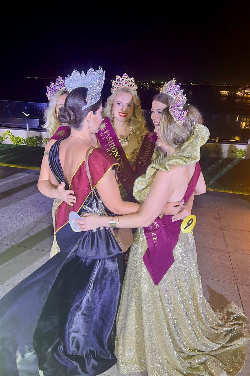 Владимирские красавицы не боятся препятствий и смело идут вперед за заслуженными наградами. Да не простыми, а международными! За сияющими коронами им пришлось лететь сразу в две страны — загадочный Китай и жаркий Египет. «Ключ-Медиа» узнал, какие титулы получили девушки и что для них значат подобные состязания.