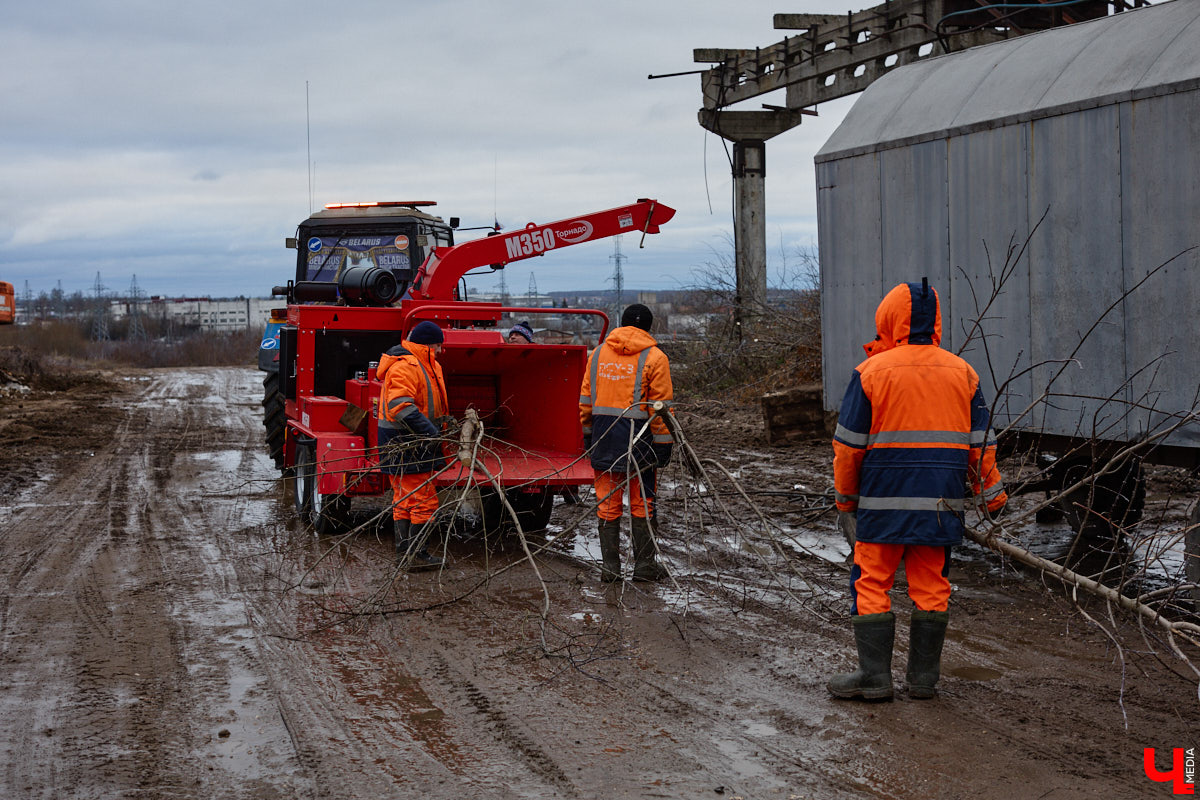 Во Владимире началось строительство новой дорожной артерии, которая соединит улицы Гастелло и Куйбышева. Стоимость участка длиной 600 метров оценена в 266 миллионов рублей. Завершить работы планируют к сентябрю 2026 года, ну а пока «Ключ-Медиа» оценил будущую развязку на старте ее сооружения.