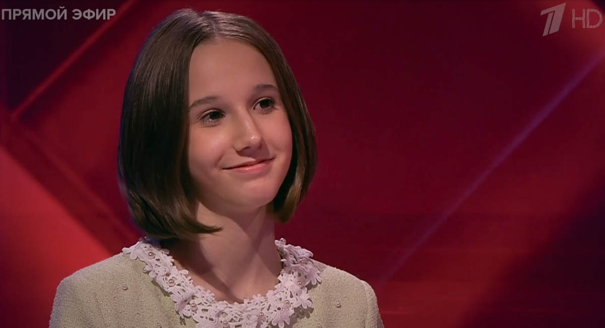 В финале 12-го сезона шоу «Голос. Дети» удача все же отвернулась от 13-летней Миланы Крохиной из команды Владимира Преснякова и Натальи Подольской. Она оказалась на втором месте по итогам зрительского голосования на отборочном этапе в финальном выпуске телепроекта.