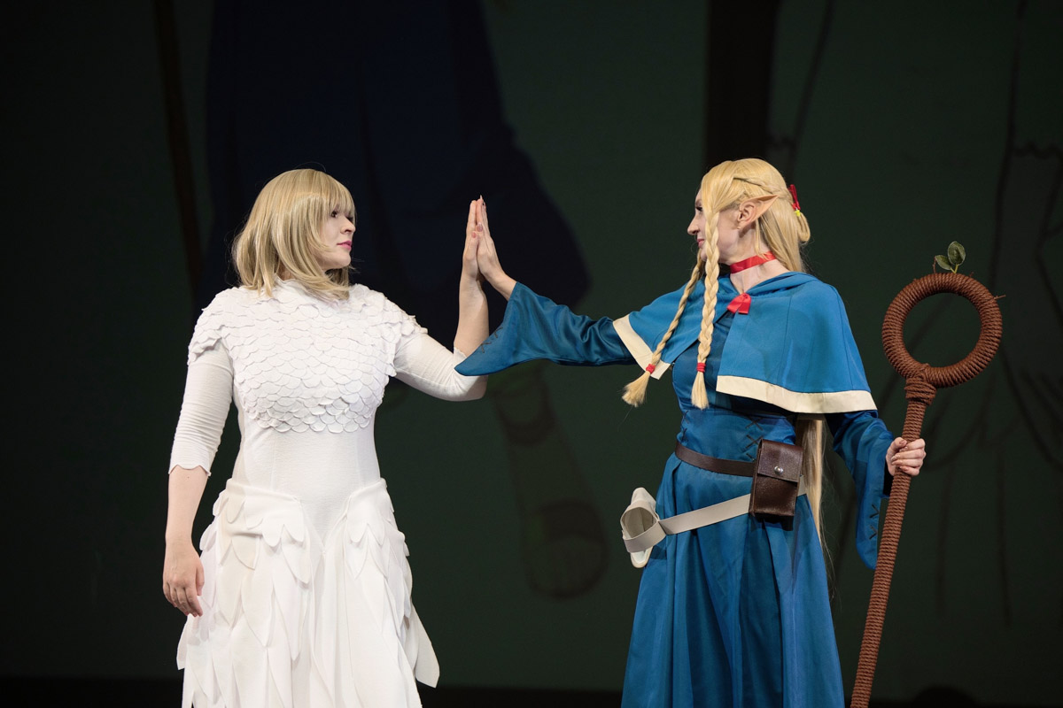 Жительница Коврова Екатерина Калинина вновь оказалась на сцене косплей-фестиваля «Тогучи» в Москве. На сей раз девушка выбрала образ полуэльфийки Марсиль Донато из популярного аниме про авантюристов «Подземелье вкусностей». Как прошел показ, мастерица перевоплощения рассказала «Ключ-Медиа».