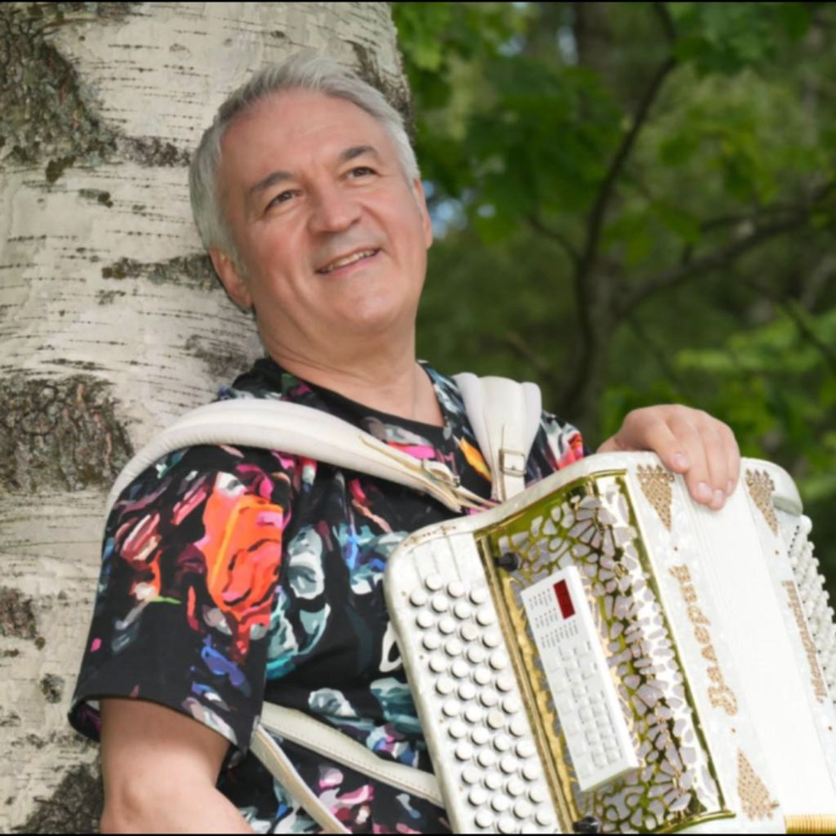 На этой неделе Владимир погрузится в настоящую сказку: их ожидает звучание вселенной Гарри Поттера при свечах и в живом исполнении Neo Classic Orchestra. Музыканты берут на себя задачу не просто сыграть, а буквально оживить каждую ноту знакомых саундтреков, ставших символом детства и юности миллионов поклонников саги про юного волшебника и его друзей. О других не менее интересных событиях недели читайте в нашей афише.