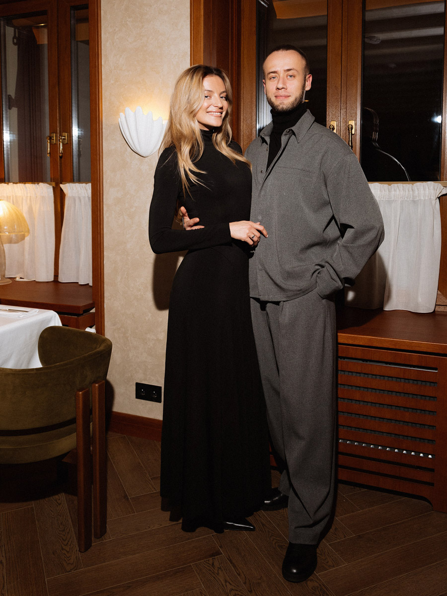 Во Владимире появился проект, который местные уже называют самой обсуждаемой новинкой сезона. На Спасской открылся трехэтажный итальянский ресторан и бар GIO — амбициозная работа команды Ирины Залевской и Zalevsky Group, известных по ярким городским проектам.