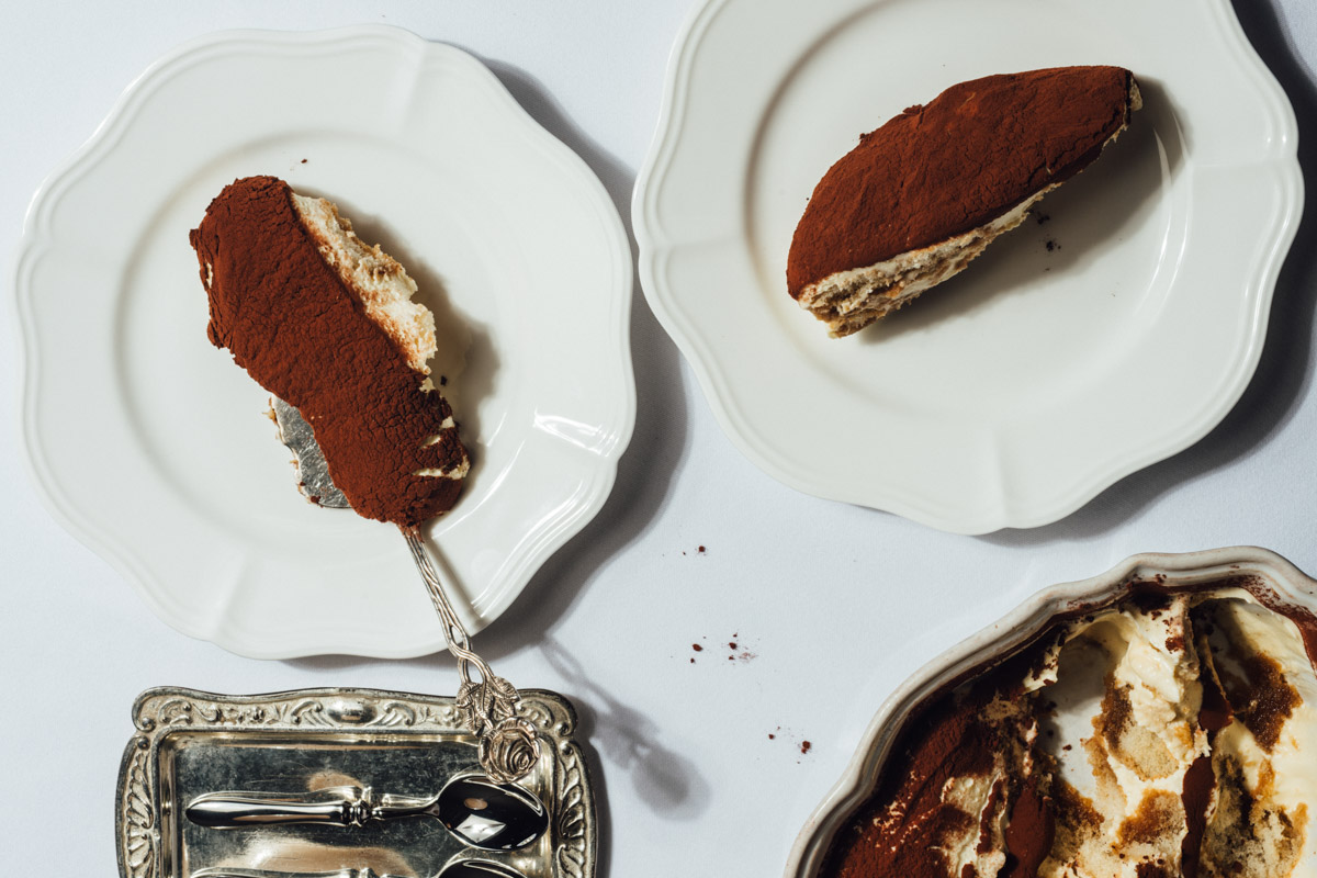 Во Владимире появился проект, который местные уже называют самой обсуждаемой новинкой сезона. На Спасской открылся трехэтажный итальянский ресторан и бар GIO — амбициозная работа команды Ирины Залевской и Zalevsky Group, известных по ярким городским проектам.