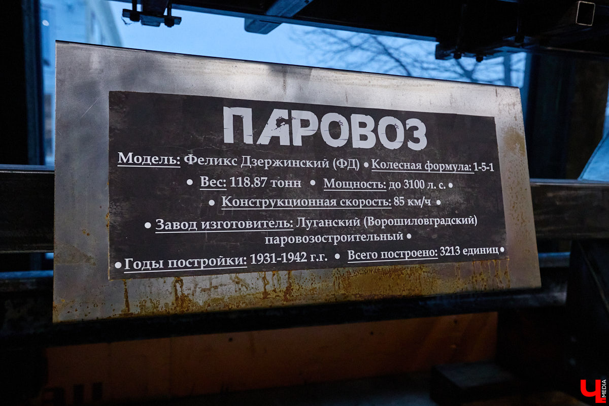 На реке Каменке в городе-музее может появиться разводной мост из экологичного материала. Неделю назад местные мастера продемонстрировали модель потенциального перехода в масштабе 1:2. «Ключ-Медиа» побывал в гостях у деревообработчиков из Суздальского района и оценил уникальную конструкцию.