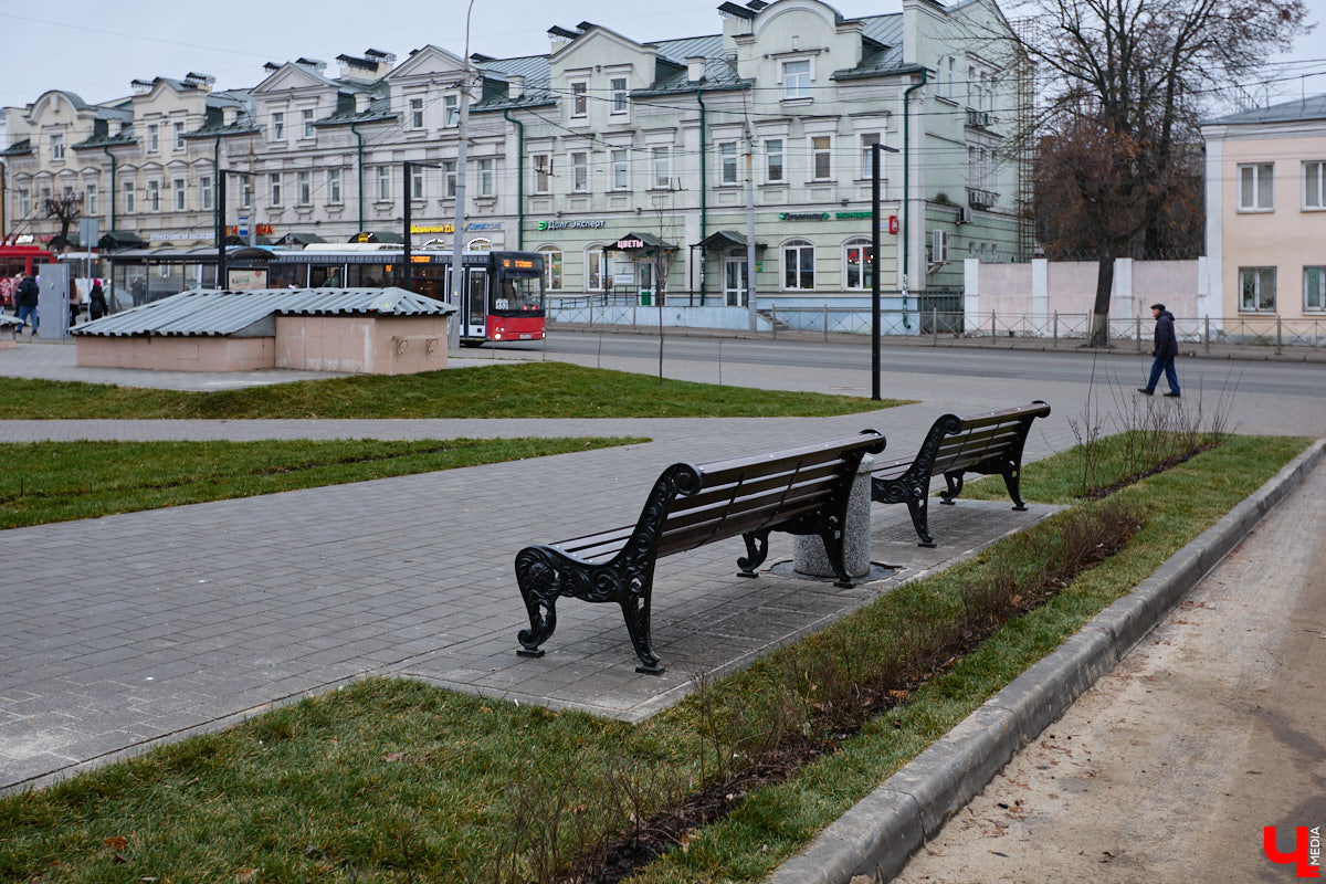 Во Владимире представили проекты благоустройства четырех въездных зон в областной центр. Преобразить их обещают по очереди уже в 2026 году. В списке ворота в город со стороны Суздаля, Юрьева-Польского, Нижнего Новгорода и Москвы. Оцените воплощение идей по их озеленению!