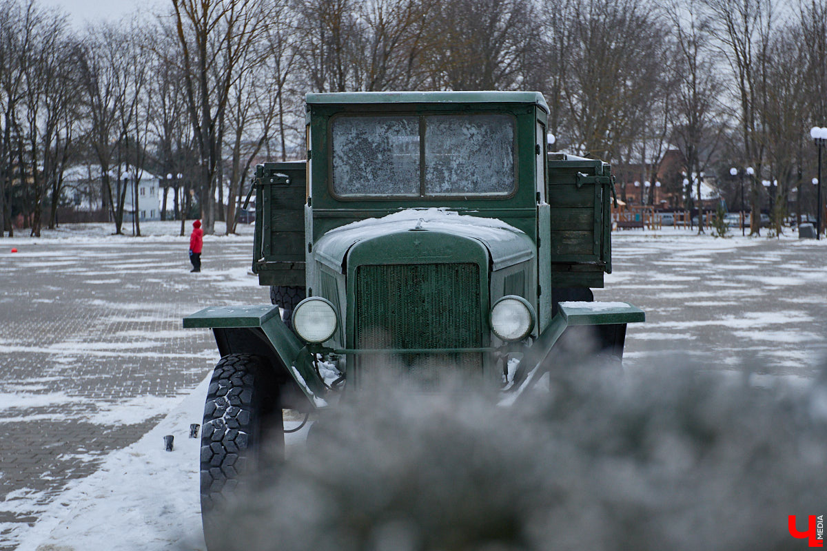Во Владимире нет музея, объединяющего различные образцы техники. Зато такая коллекция есть под открытым небом прямо в черте города. Единственное, находятся экземпляры в отдаленных друг от друга локациях, но «Ключ-Медиа» собрал их воедино. Здорово, что увидеть механизмы своими глазами может каждый, и притом совершенно бесплатно!