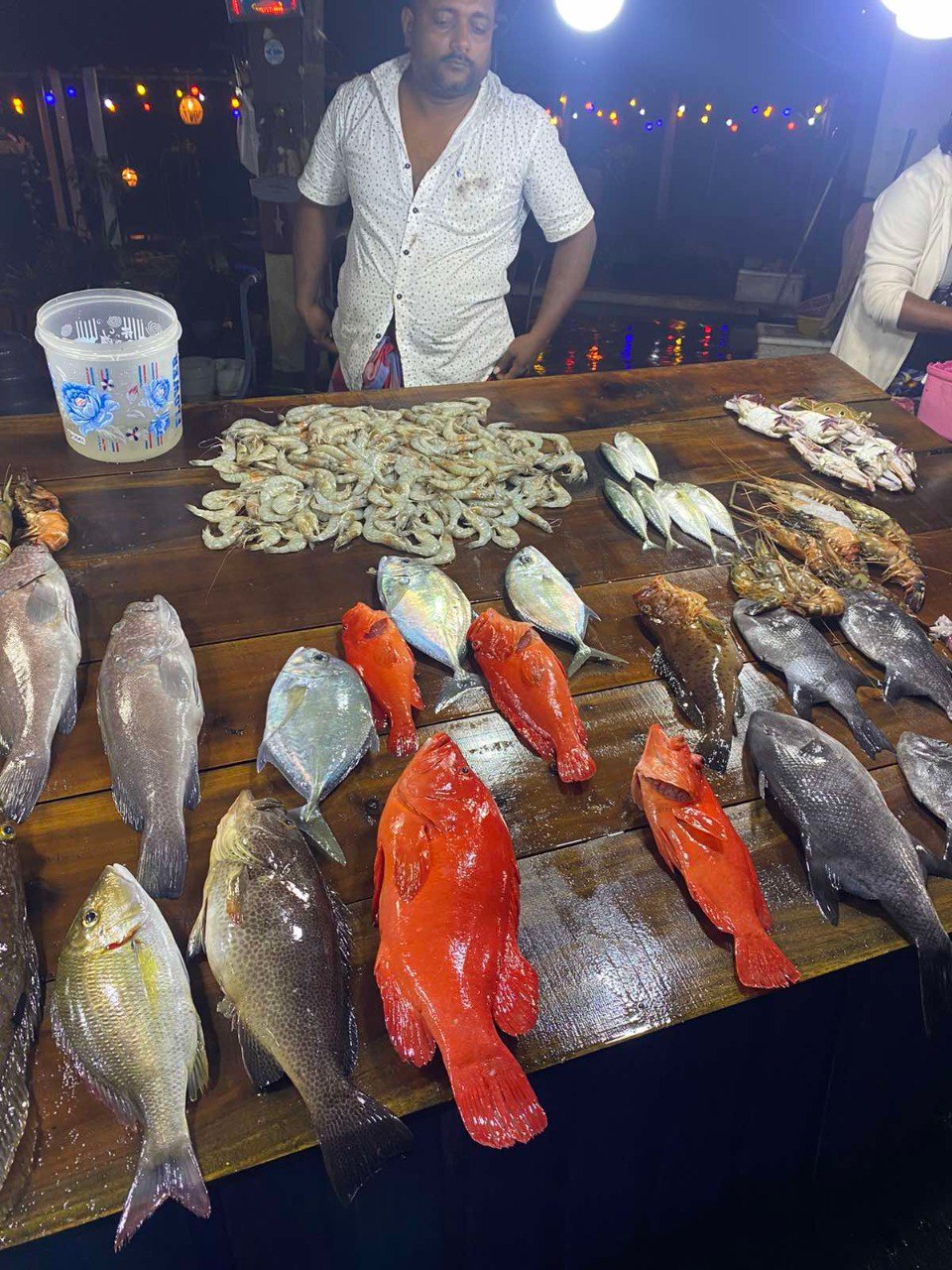 В последнее время организовывать путешествия за границу стало сложнее. Но и в этих условиях остаются возможности спланировать необычный тур за приемлемые деньги. Жительница Владимира Полина Чистова занимается этим уже 17 лет: с семьей она объездила более 30 стран. О своем любопытном опыте наша героиня рассказала «Ключ-Медиа».