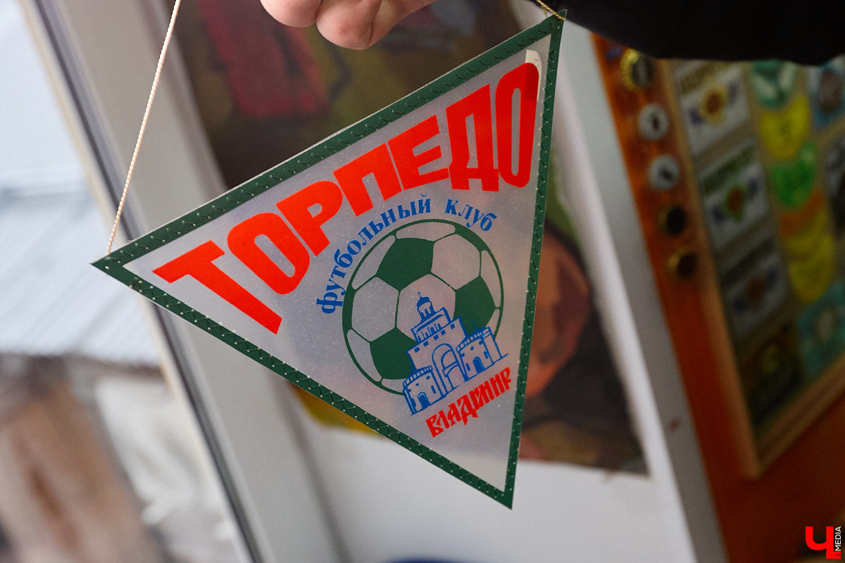 23 и 24 августа 1958 года город Владимир отмечал 850-летний юбилей. Готовились к нему основательно, потому и сувениров, напоминающих о важной дате, сохранилось немало. Часть из них находится в коллекции Михаила Самойлова, а вместе с ней и другие трофеи, от которых может «триггернуть» или «флэшбекнуть».