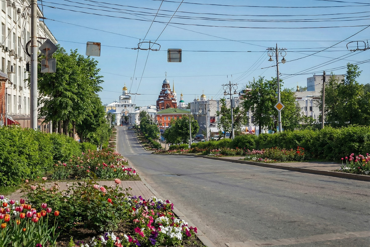 Как пел Юрий Антонов, «мечта сбывается и не сбывается». В случае большинства многообещающих городских проектов она исполниться не успела, но нейродизайнер Анастасия Якимова при помощи ИИ визуализировала для «Ключ-Медиа» идеальный Владимир. Мы представили, каким бы он мог встретить 2026 год, реализуй город все долгосрочные инициативы.