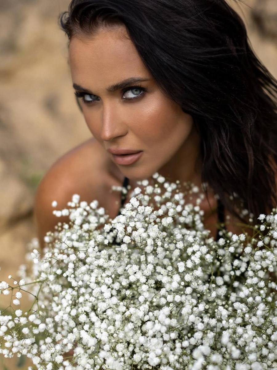 На протяжении минувших 12 месяцев 2025-го владимирские блогеры и фотографы создавали свой контент, вдохновляясь трендами Pinterest. Об этом инфлюенсеры 33-го региона поведали «Ключ-Медиа» в нашей подборке воплощенных модных тенденций по версии социальной сети для эстетов.