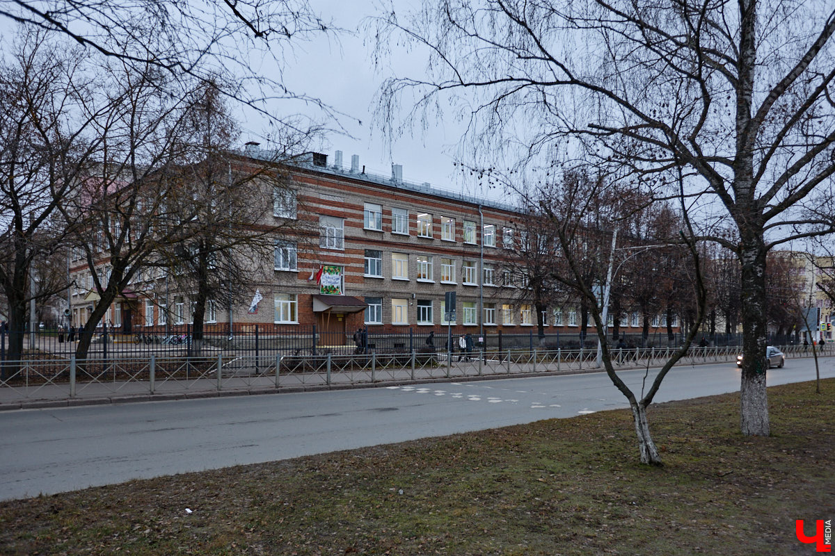 Лагерь немецких военнопленных, Собачий поселок, народные «сталинки», ВДНХ, парк им. 850-летия, Экспоцентр, школа № 8 — что между ними общего? Так или иначе все эти разнородные объекты связаны с одним из самых молодых советских заводов во Владимире — нынешним «Электроприбором».